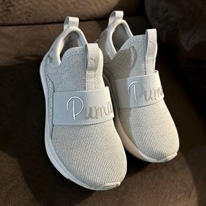 Little Kid Puma Sneakers, light blue, size 11